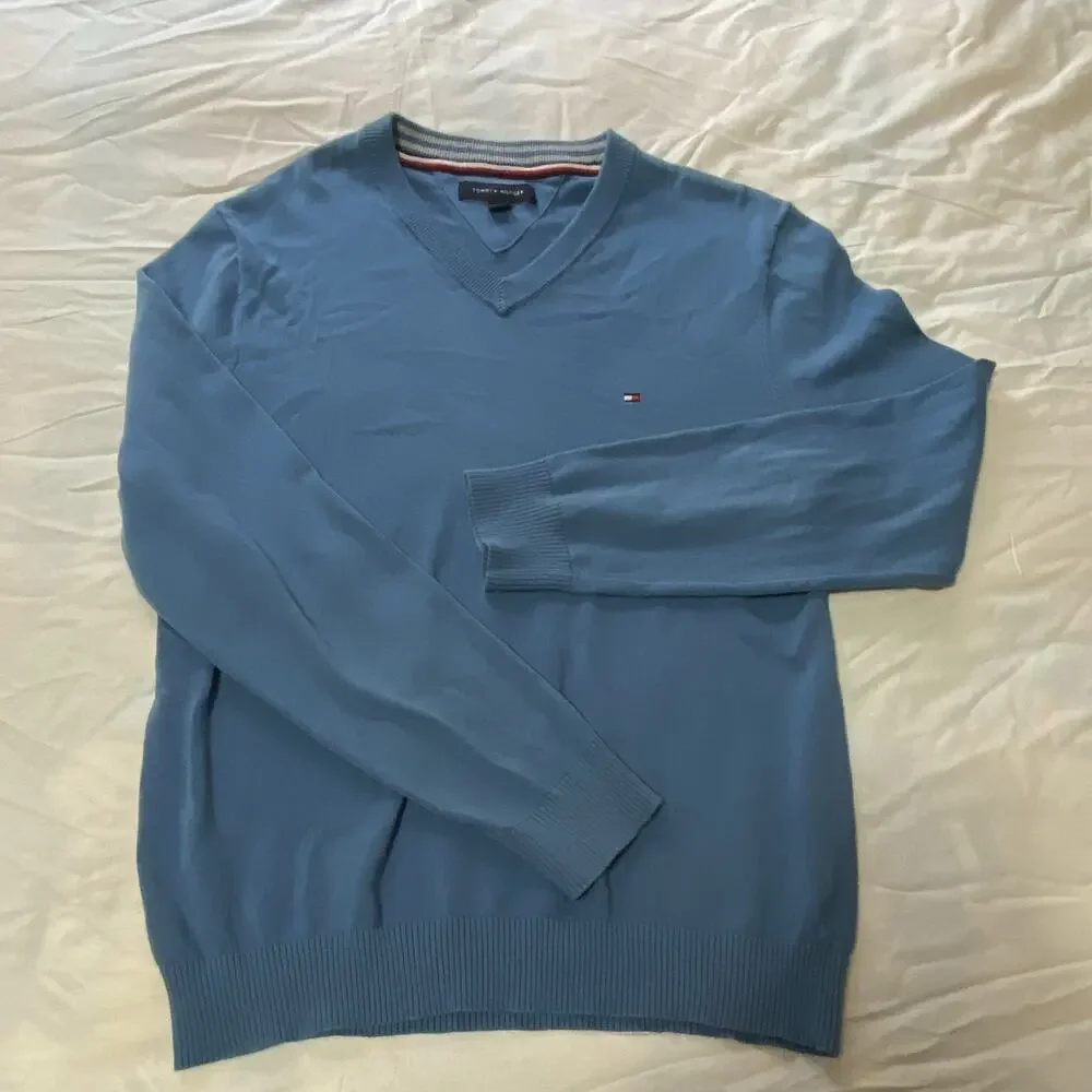 Tommy Hilfiger Mens L Blue V-Neck Knit Cotton Logo Pullover Sweater